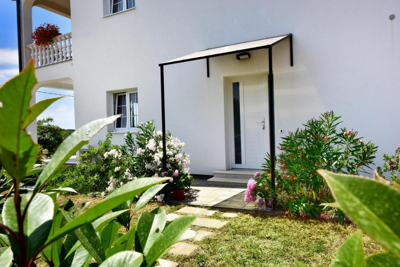 Apartman Melita Porec Exterior photo